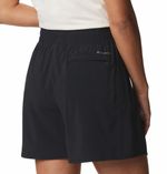 SHORT-COLUMBIA-BOUNDLESS-BEAUTY™-PARA-MUJER