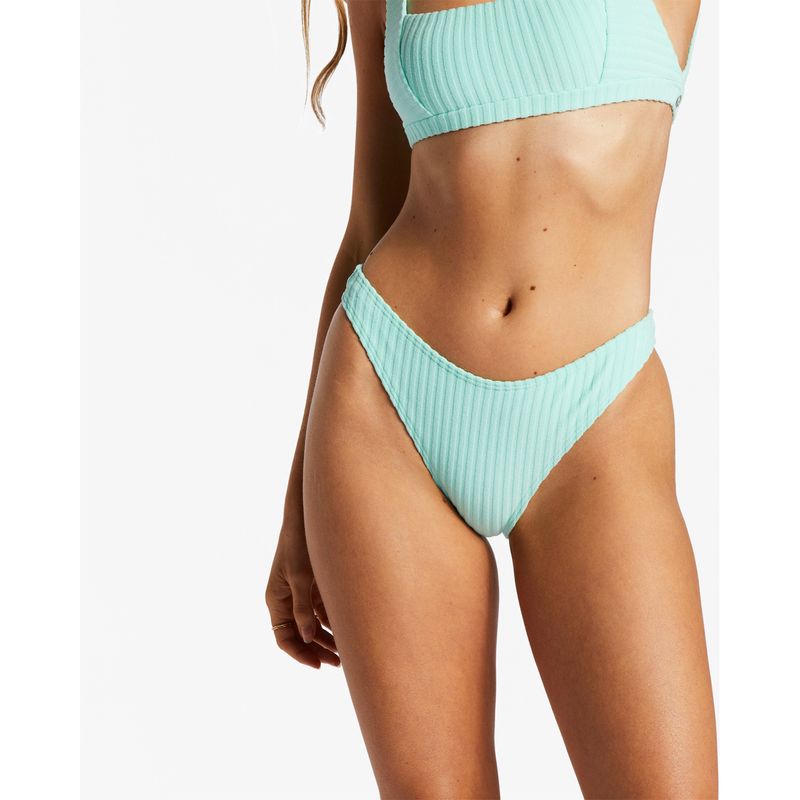 Bikini-Bottom--Mujer-In-The-Loop-Hike-Celeste-Billabong