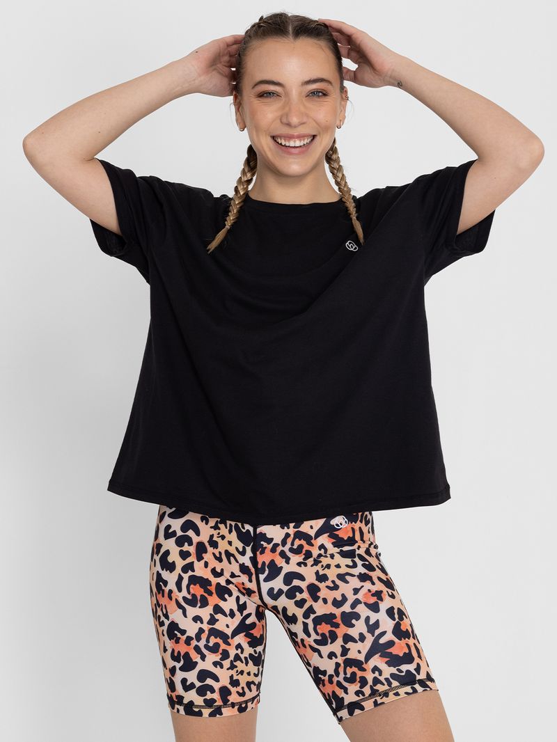 Polo-Manga-Corta-Para-Mujer-Oversize-Anto-Negro-Bsoul