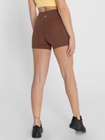 Short-Para-Mujer--Enia-Marron-Bsoul