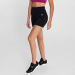 Short-Para-Mujer--Uma-Negro-Bsoul