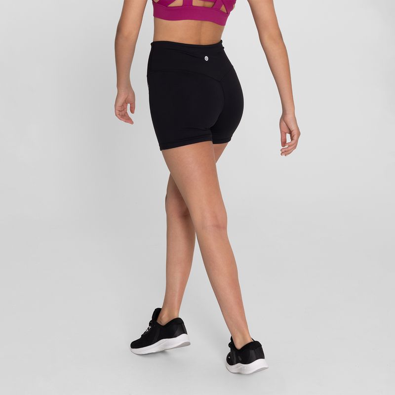 Short-Para-Mujer--Uma-Negro-Bsoul