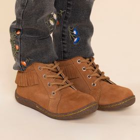 BOTÍN HUSH PUPPIES TINA MARRÓN PARA NIÑA