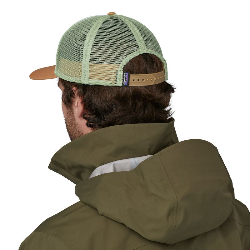 Gorro-Unisex--Fitz-Roy-Trout-Trucker-Blanco-Patagonia