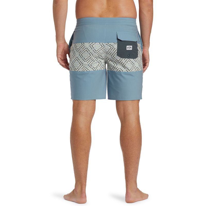 https---s3.amazonaws.com-ecom-imagenes.forus-digital.xyz.peru-BILLABONG-ABYBS00449_9BB_3.jpg