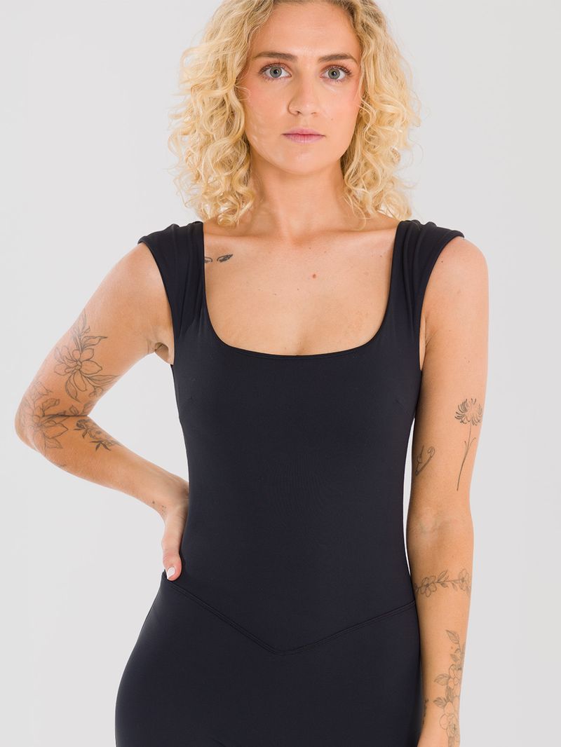 ENTERIZO-LARGO-PARA-MUJER-SAINT-MALE-KIRA-NEGRO-BSOUL