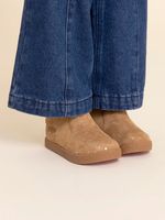 Bota-Para-Niña-Gamuza-Bonnie-Marron-Hush-Puppies