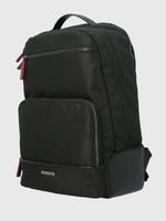 Mochila-Para-Hombre-Poliester-Reciclado-Robbie-Back-Negro-Hush-Puppies