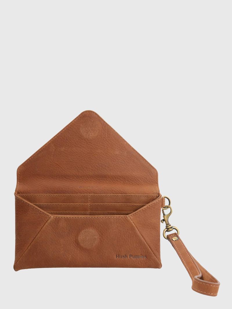 Billetera-Para-Mujer-Cuero-Moss-Clucth-Caramelo-Hush-Puppies