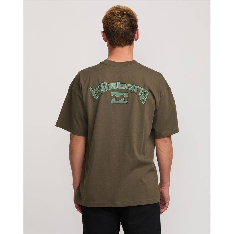 Polo-Para-Hombre-Y2K-Arch-Marron-Billabong
