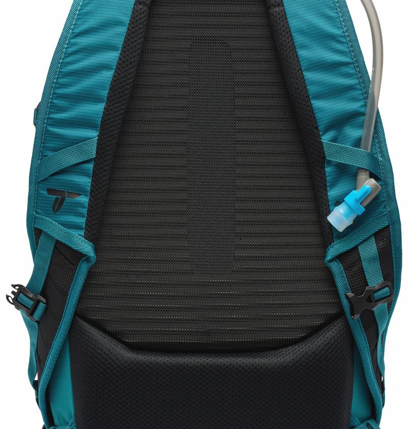 Mochila-24L-Triple-Canyon™-Celeste-Columbia