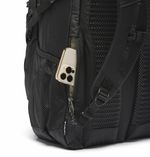 Mochila-de-33L-Manresa™-Negra-Columbia